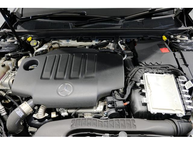 ＣＬＡクラス ＣＬＡ２００ｄ　ＡＭＧラインパッケージ／ＡＭＧレザーエクスクルーシブパッケージ／アドバンスドパッケージ／パノラミックスライディングルーフ／ＨＵＤ（52枚目）