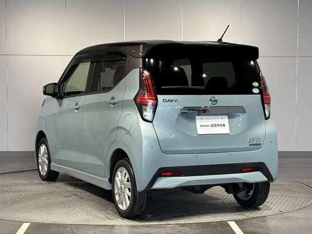 デイズ ハイウェイスター X 660 ハイウェイスターX 4WD 純正デカナビ アラウンドビューモニター ワンオーナー LEDヘッドランプ アルミホイール(10枚目)