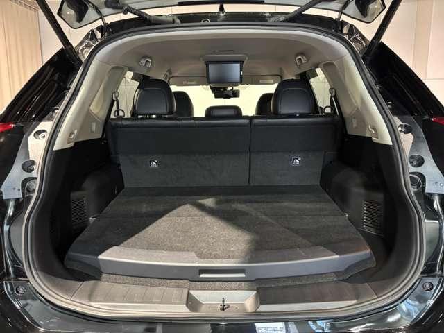 エクストレイル ２．０　２０Ｘｉ　ハイブリッド　４ＷＤ　純正ナビ　プロパイロット　アラウンドビュー（8枚目）