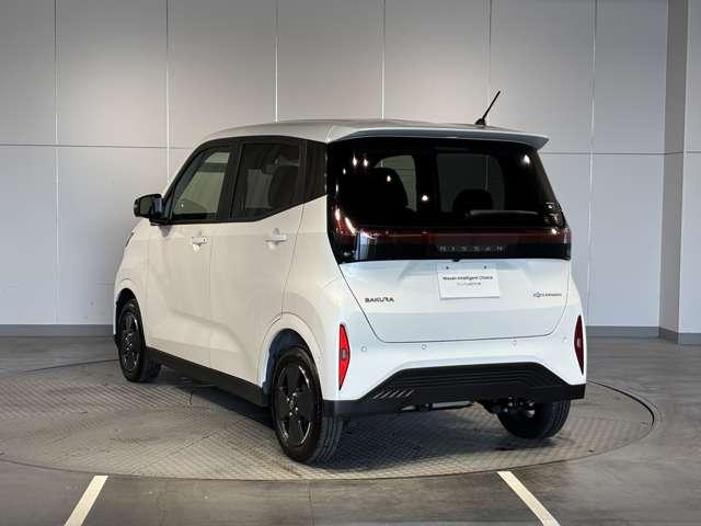 サクラ Ｘ　純正ナビ　アラウンドビュー　ＥＴＣ　ドラレコ（6枚目）