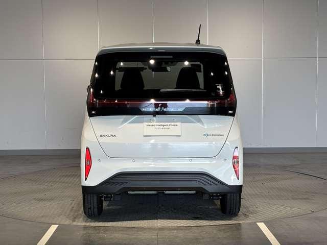 サクラ Ｘ　純正ナビ　アラウンドビュー　ＥＴＣ　ドラレコ（7枚目）