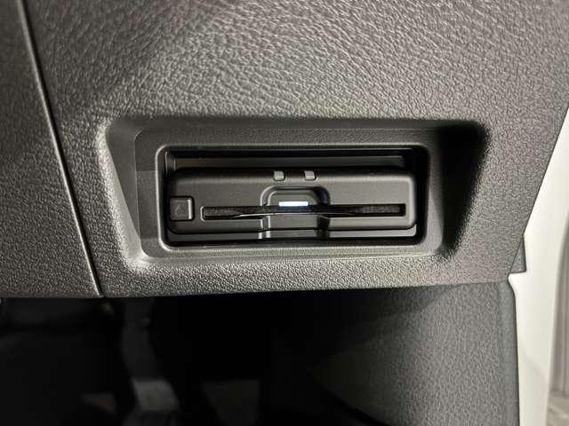 サクラ Ｘ　純正ナビ　アラウンドビュー　ＥＴＣ　ドラレコ（15枚目）