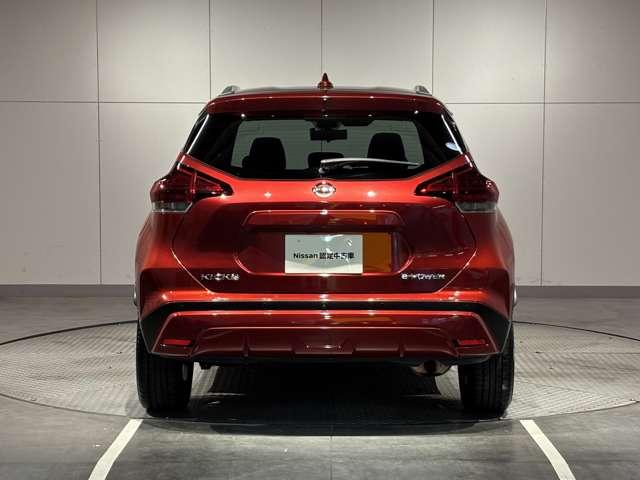 キックス １．２　Ｘ　（ｅ－ＰＯＷＥＲ）　純正ナビ　アラウンドビュー　ドラレコ前後（6枚目）