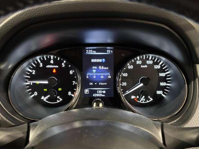 エクストレイル ２．０　２０Ｘｉ　Ｖセレクション　２列車　４ＷＤ　純正ナビ　アラウンドビュー　プロパイロット（19枚目）