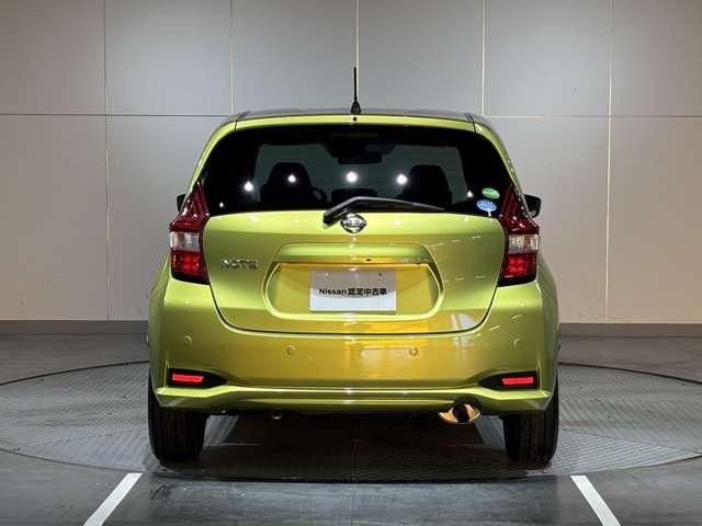 ノート １．２　Ｘ　ＤＩＧ－Ｓ　月々プランコーナー展示車　純正ナビ（9枚目）