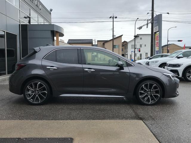 カローラスポーツ ハイブリッドＧ　Ｚ　１オーナー　純正ナビＴＶ　バックカメラ　レーダーブレーキ　レーンアシスト　アダプティブクルコン　ブラインドスポットモニター　前後ソナー　シートヒーター　デジタルインナーミラー　ＬＥＤ　インテリキー２個（10枚目）