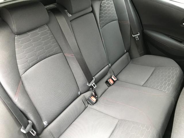 カローラスポーツ ハイブリッドＧ　Ｚ　１オーナー　純正ナビＴＶ　バックカメラ　レーダーブレーキ　レーンアシスト　アダプティブクルコン　ブラインドスポットモニター　前後ソナー　シートヒーター　デジタルインナーミラー　ＬＥＤ　インテリキー２個（19枚目）