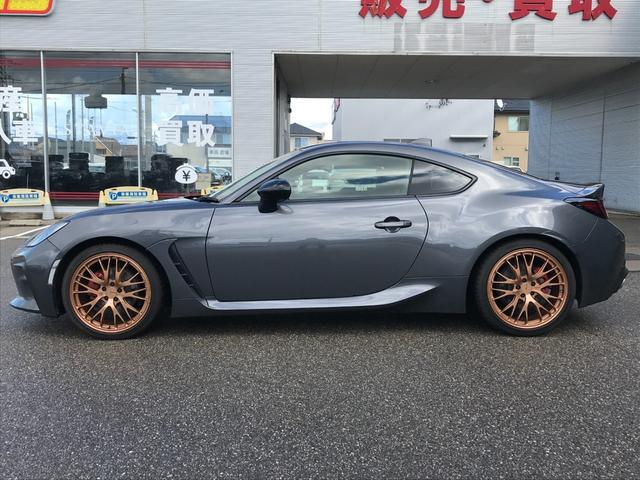 ＧＲ８６ ＲＺ　１オーナー　ＥＶＯＬＵＴＩＯＮ極サス／純正有り　ＰＯＴＥＮＺＡ１８ＡＷ　純正ナビＴＶ　Ｂカメラ　レーダーブレーキ　アダプティブクルコン　ＬＥＤオートハイビーム　シートヒーター　ＥＴＣ　インテリキー２個（13枚目）