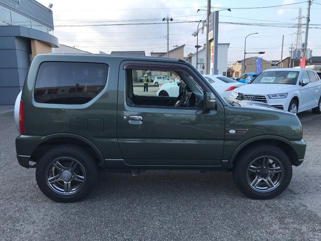 ジムニー ランドベンチャー ストラーダナビTV シートヒーター 純正16AW ETC キーレス(9枚目)