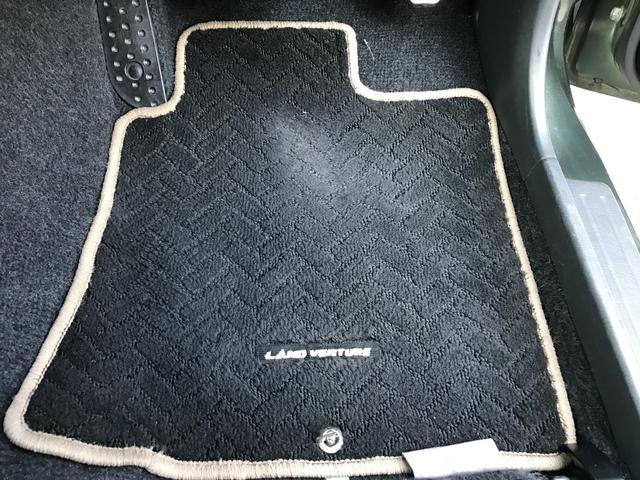 ジムニー ランドベンチャー ストラーダナビTV シートヒーター 純正16AW ETC キーレス(26枚目)