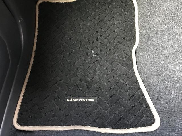 ジムニー ランドベンチャー ストラーダナビTV シートヒーター 純正16AW ETC キーレス(27枚目)