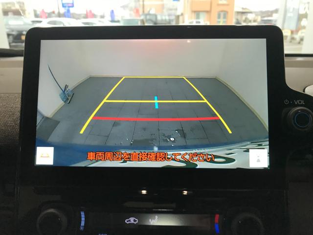 �o�b�N�J����