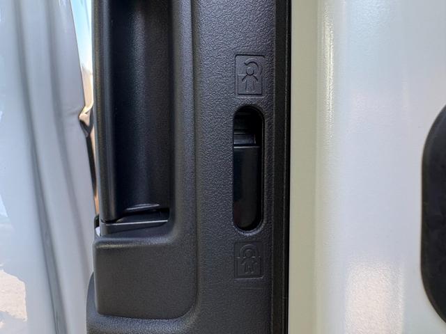 Ｎ－ＢＯＸカスタム ベースグレード　届出済未使用車　衝突軽減ブレーキ　片側電動スライドドア　禁煙車　シートヒーター　クルーズコントロール　ブレーキホールド　アイドリングストップ　プッシュスタート　コーナーセンサー　ワンオーナー（67枚目）