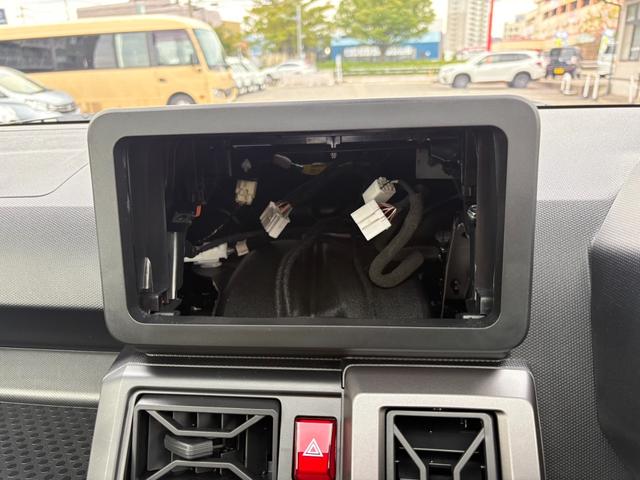 タフト Ｇ　ダーククロムベンチャー　４ＷＤ　スマートアシスト　スカイフィールトップ　オートエアコン　ＬＥＤヘッド　オートライト　スマートキー　電動格納ミラー　アイドリングストップ　シートリフター　シートヒーター　クルーズコントロール（66枚目）