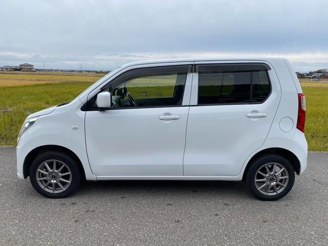 ワゴンＲ ＦＸ　４ＷＤ　ストラーダメモリーナビ　フルセグＴＶ　キーレスエントリー　社外アルミホイール　プライバシーガラス　オートエアコン　電動格納ミラー（3枚目）