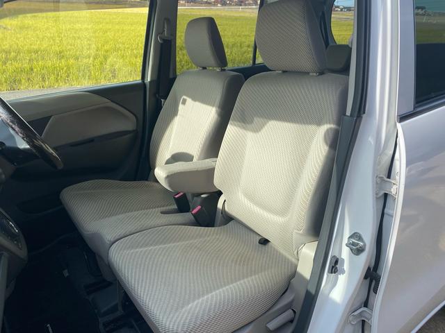 ワゴンＲ ＦＸ　４ＷＤ　ストラーダメモリーナビ　フルセグＴＶ　キーレスエントリー　社外アルミホイール　プライバシーガラス　オートエアコン　電動格納ミラー（11枚目）