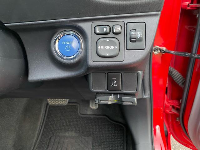 アクア S 純正SDナビ フルセグTV バックカメラ Bluetoothオーディオ ETC スマートキー プッシュスタート 新品ラジアルタイヤ オートエアコン 電動格納ミラー ハイブリッド(19枚目)