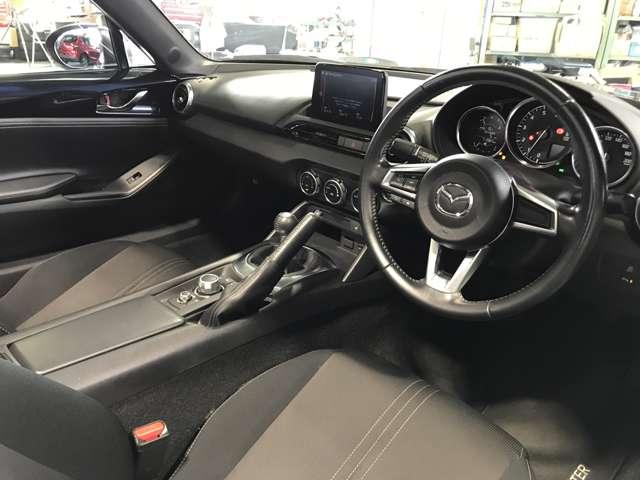 ロードスター 1.5 S スペシャルパッケージ 盗難防止装置付 Wエアバック アドバンスドキー 地デジ 盗難防止装置 パワステ 横滑防止装置 運転席エアバッグ TV LEDランプ ABS キーフリー アルミホイール オートエアコン ETC 後カメラ(7枚目)