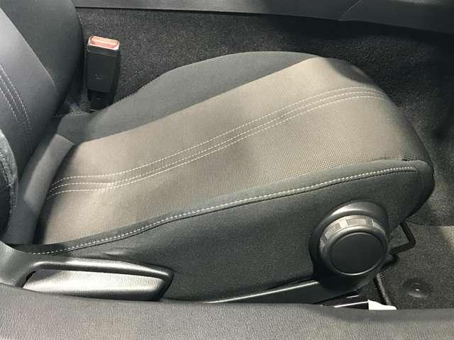 ロードスター 1.5 S スペシャルパッケージ 盗難防止装置付 Wエアバック アドバンスドキー 地デジ 盗難防止装置 パワステ 横滑防止装置 運転席エアバッグ TV LEDランプ ABS キーフリー アルミホイール オートエアコン ETC 後カメラ(15枚目)