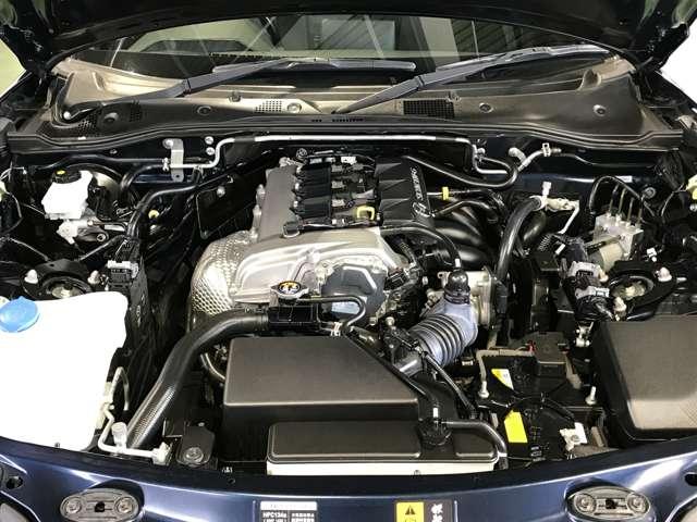 ロードスター 1.5 S スペシャルパッケージ 盗難防止装置付 Wエアバック アドバンスドキー 地デジ 盗難防止装置 パワステ 横滑防止装置 運転席エアバッグ TV LEDランプ ABS キーフリー アルミホイール オートエアコン ETC 後カメラ(18枚目)