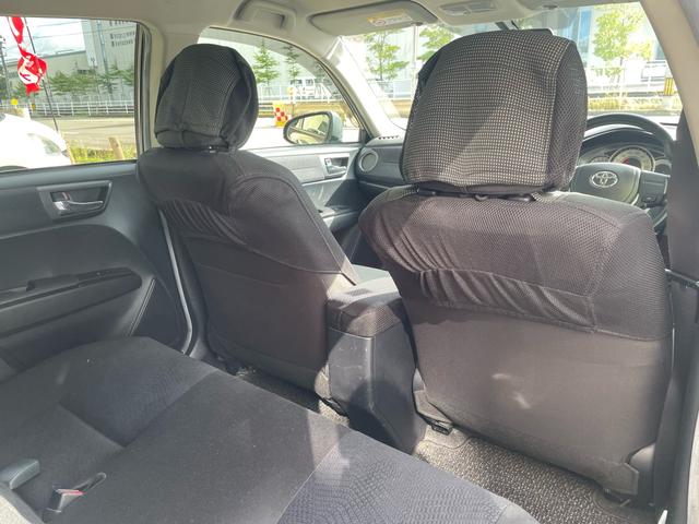 カローラフィールダー １．８Ｓ　ＭＴモード付　走行２．８万キロ　スマートキ―　プッシュスタート　サイドエアバック　横滑防止システム　盗難防止システム　ＨＩＤ　ナビ・ＴＶ　Ｂｌｕｅｔｏｏｔｈ接続可（12枚目）