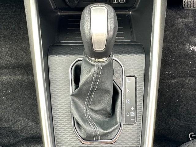 4WD Z ディスプレイオーディオ9インチ/スマートアシスト(トヨタ・ダイハツ)/シートヒーター 前席/車線逸脱防止支援システム/ヘッドランプ LED/EBD付ABS/横滑り防止装置/バックモニター バックカメラ(24枚目)