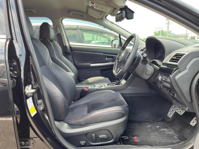4WD1.6STIスポーツアイサイトブラックセレクション 純正 8インチ メモリーナビ/衝突安全装置/車線逸脱防止支援システム/シート ハーフレザー/パーキングアシスト バックガイド/ヘッドランプ LED/ETC/EBD付ABS/横滑り防止装置 バックカメラ(4枚目)