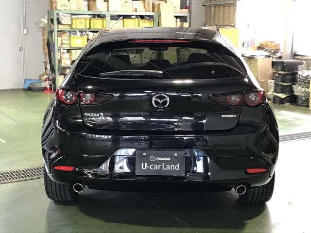 ＭＡＺＤＡ３ファストバック １．５　１５Ｓ　ツーリング　ＭＴモード付　フルセグテレビ　アダプティブクルーズ　ＥＴＣ車載器　ＬＥＤヘッド　横滑り防止システム　イモビ　エアコン　アルミホイール　カーテンエアバッグ　メモリナビ　キーレスゴー　ナビＴＶ　ＡＢＳ（6枚目）