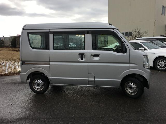 日産 ＮＶ１００クリッパーバン