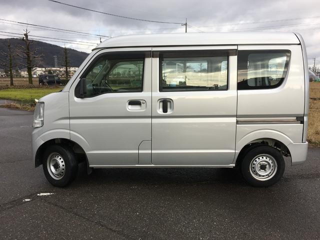 日産 ＮＶ１００クリッパーバン