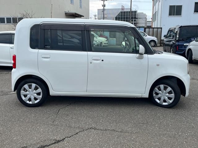 ピクシススペース Ｘ　４ＷＤ　ナビＴＶ　キーフリー（4枚目）