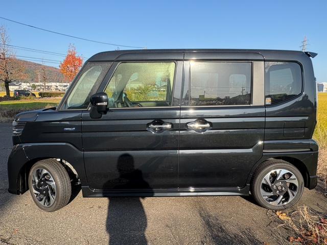 スペーシアカスタム ハイブリッドＸＳ　４ＷＤ　衝突被害軽減ブレーキ　両側パワースライドドア　サーキュレーター（5枚目）