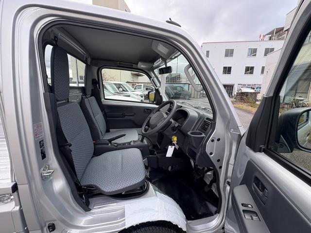 キャリイトラック KCエアコン・パワステ 4WD キーレスエントリー(11枚目)