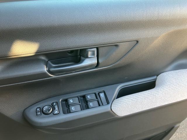 ムーヴ X 届出済未使用車 純正メモリーナビ フルセグTV 全方位カメラ Bluetoothオーディオ 衝突被害軽減システム アイドリングストップ 左側パワースライドドア スマートキー プッシュスタート(21枚目)