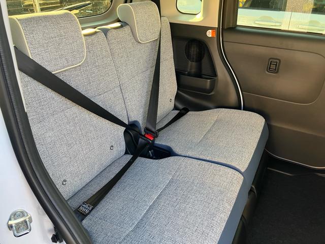 ムーヴキャンバス ストライプスG 4WD 届出済未使用車 両側パワースライドドア スマートキー プッシュスタート 衝突被害軽減システム アイドリングストップ オートエアコン 電動格納ミラー(9枚目)