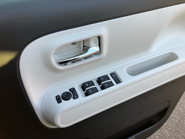 ムーヴキャンバス ストライプスG 4WD 届出済未使用車 両側パワースライドドア スマートキー プッシュスタート 衝突被害軽減システム アイドリングストップ オートエアコン 電動格納ミラー(18枚目)