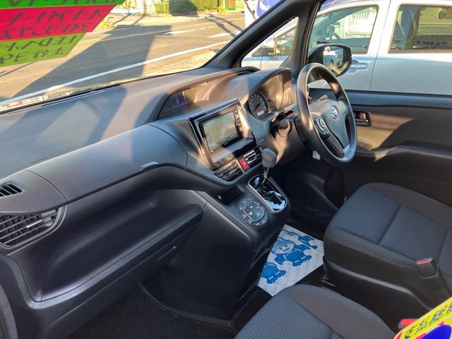 ノア X メモリーナビ フルセグTV バックカメラ 左側パワースライドドア LEDヘッドライト オートクルーズコントロール キーレスエントリー オートエアコン 電動格納ミラー(13枚目)