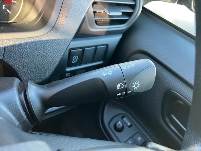 ノア X メモリーナビ フルセグTV バックカメラ 左側パワースライドドア LEDヘッドライト オートクルーズコントロール キーレスエントリー オートエアコン 電動格納ミラー(21枚目)