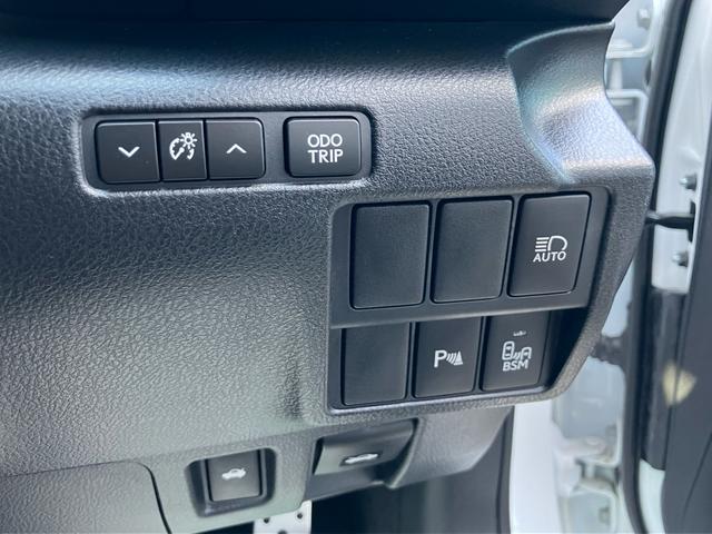 IS IS250 Fスポーツ 純正メモリーナビ フルセグTV バックカメラ Bluetoothオーディオ ETC レザーシート サンルーフ 純正18インチアルミ HIDヘッドライト オートクルーズコントロール(19枚目)