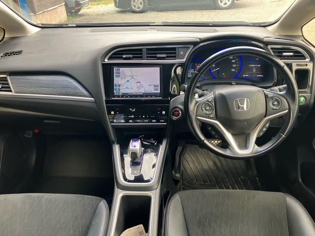 シャトル ハイブリッドZスタイルエディション 純正8インチメモリーナビ フルセグTV バックカメラ Bluetoothオーディオ ETC 前後ドライブレコーダー スマートキー プッシュスタート オートクルーズコントロール LEDヘッドライト(10枚目)