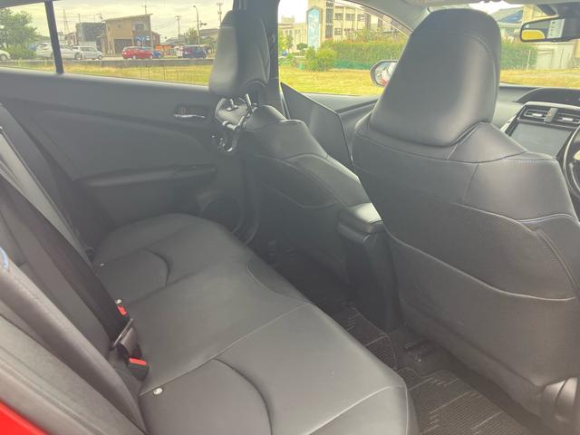 プリウス Aツーリングセレクション 純正9インチメモリーナビ フルセグTV バックカメラ Bluetoothオーディオ ETC トヨタセーフティセンス LEDヘッドライト スマートキー プッシュスタート オートクルーズコントロール(9枚目)