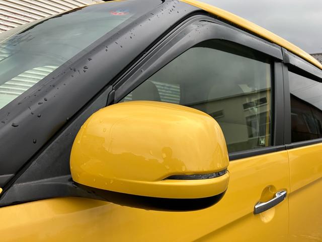 Ｎ－ＯＮＥ ツアラー　メモリーナビ　ワンセグＴＶ　スマートキー　プッシュスタート　ＨＩＤヘッドライト　オートエアコン　電動格納ミラー　オートライト　ベンチシート（28枚目）