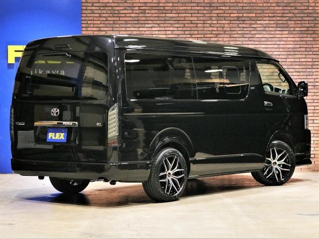 GL 4WD フローリング施工 カロッツェリアナビ・リアモニター 全方位カメラ ESSEXボンネット フロントスポイラー 18インチAW ローダウン シートカバー ステアリング・シフトノブ・インテリアパネル(3枚目)