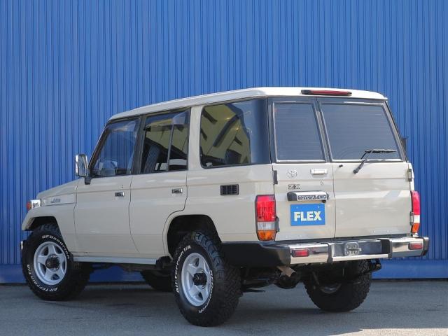 トヨタ ランドクルーザー70 ZX FJ ファイナル ベージュ トヨタ ランドクルーザー70 ZX FJ ファイナル ベージュ