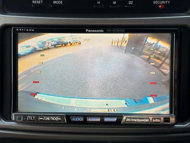 ランドクルーザー１００ ＶＸリミテッド　丸目２灯・アンヴィルグレーペイント・５速ＡＴ・マルチレス・サンルーフ・シートヒーター・ＬＥＤ３色テールランプ・ＤＥＡＮコロラド１６インチＡＷ・ウッドステアリング・クラシックシートカバー（10枚目）