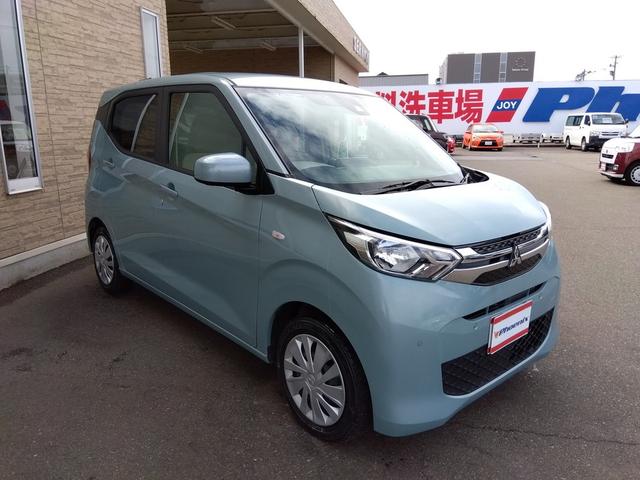 Ｇ禁煙車　Ｒ７／６車検有　走行３千キロ　イーアシスト　禁煙車　Ｒ７／６車検有　走行３千キロ　イーアシスト　コーナーソナー　純正９インチメモリーフルセグナビ　ＢＴ　アラウンドビューモニター　ビルトインＥＴＣ　ベンチシート　Ｗシートヒーター　スマートキー(6枚目)