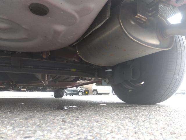 シエンタ ハイブリッド　Ｇ　セーフティーエディション　ＳＤナビ　ワンセグ　ＢＴ　全方位カメラ　ＥＴＣ　ハーフ革シート　スマートキー×２　プッシュスタート　ＬＥＤライト　シートリフター　トヨタセーフティセンス　Ｗシートヒーター　Ｗパワースライドドア（19枚目）