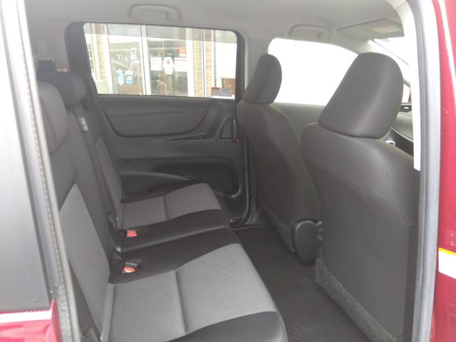 シエンタ ハイブリッド　Ｇ　セーフティーエディション　ＳＤナビ　ワンセグ　ＢＴ　全方位カメラ　ＥＴＣ　ハーフ革シート　スマートキー×２　プッシュスタート　ＬＥＤライト　シートリフター　トヨタセーフティセンス　Ｗシートヒーター　Ｗパワースライドドア（35枚目）