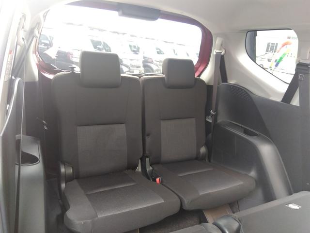 シエンタ ハイブリッド　Ｇ　セーフティーエディション　ＳＤナビ　ワンセグ　ＢＴ　全方位カメラ　ＥＴＣ　ハーフ革シート　スマートキー×２　プッシュスタート　ＬＥＤライト　シートリフター　トヨタセーフティセンス　Ｗシートヒーター　Ｗパワースライドドア（58枚目）