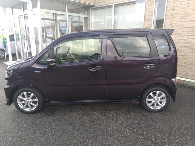 ワゴンＲ ハイブリッドＦＺ４ＷＤ　禁煙車　走行１万９千　試乗ＯＫ　４ＷＤ　禁煙車　走行１万９千　Ｒ８／６車検有　スズキセーフティサポート　リアソナー　ＨＵＤ　純正８インチＳＤナビ　フルセグＴＶ　全方位モニター　Ｗシートヒーター　ＬＥＤランプ　スマートキー２コ（7枚目）